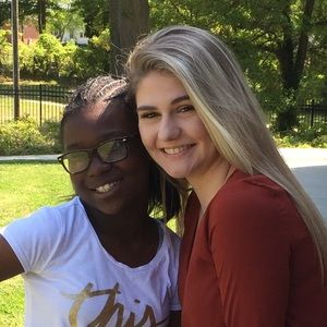 Meet your Posher, Jasmine